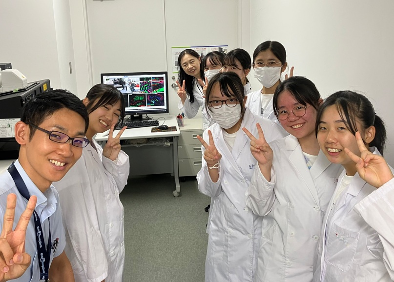 洗足学園高校１年生によるサマーインターンシップを実施しました。